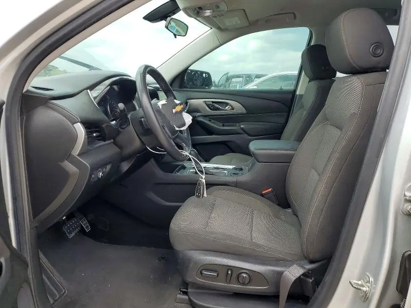 2020 CHEVROLET TRAVERSE LT  