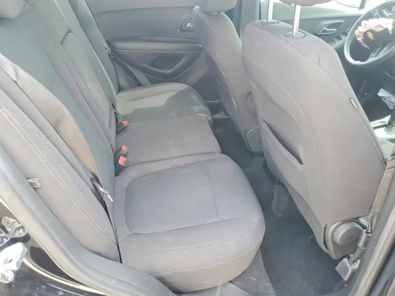 2022 CHEVROLET TRAX LS  