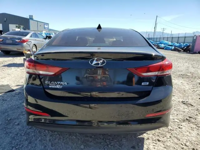 2018 HYUNDAI ELANTRA SE  