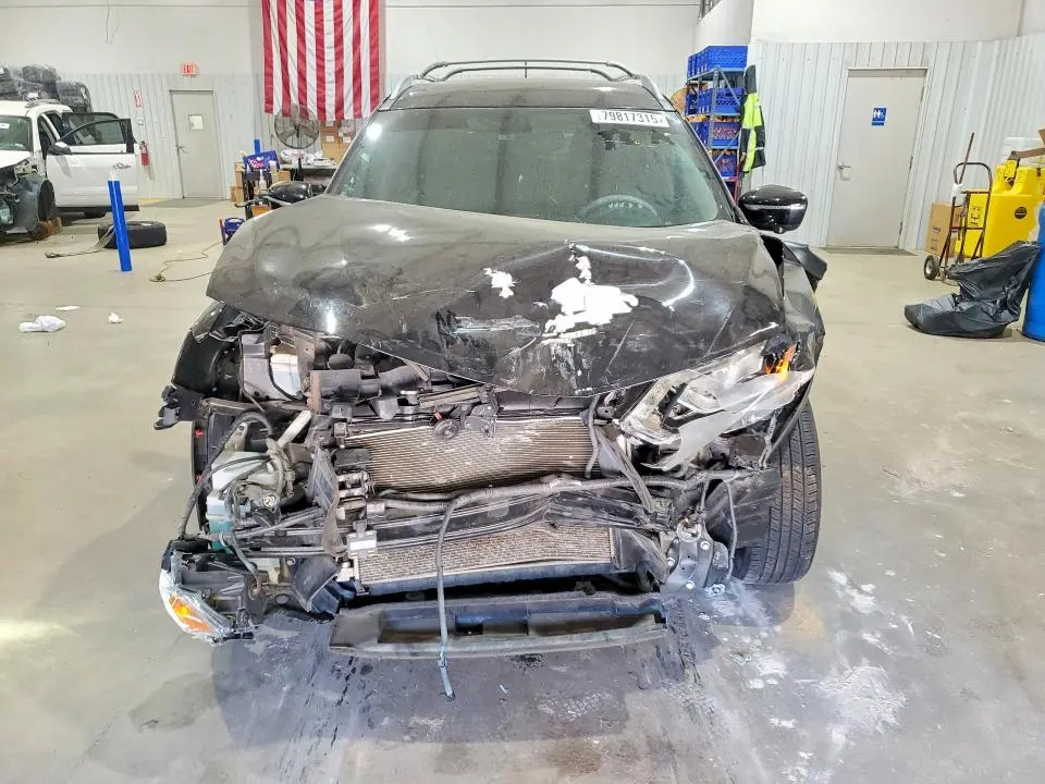 2015 NISSAN ROGUE SL  