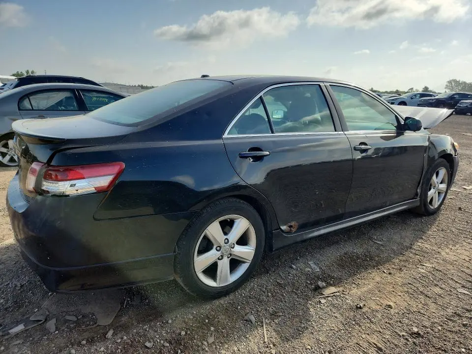 2010 TOYOTA CAMRY LE  