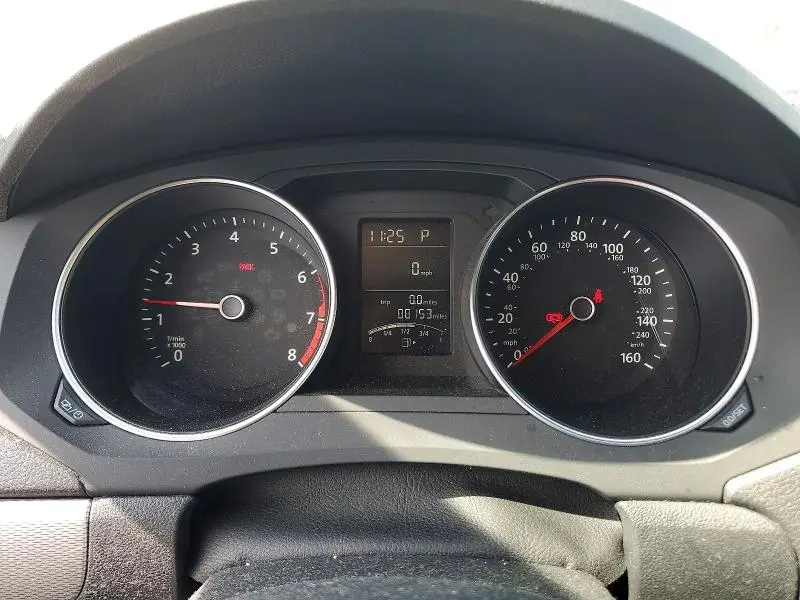 2016 VOLKSWAGEN JETTA SE  