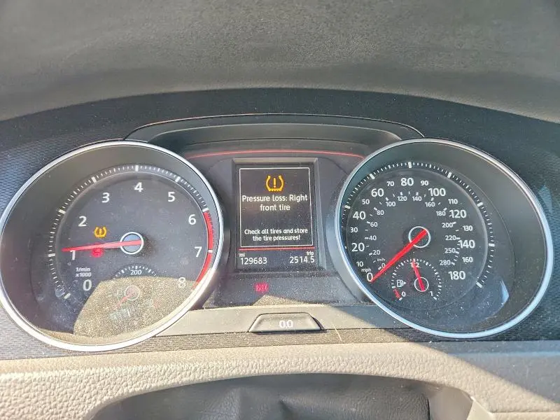 2017 VOLKSWAGEN GTI S/SE  