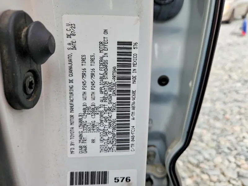 2023 TOYOTA TACOMA SR5 V6  