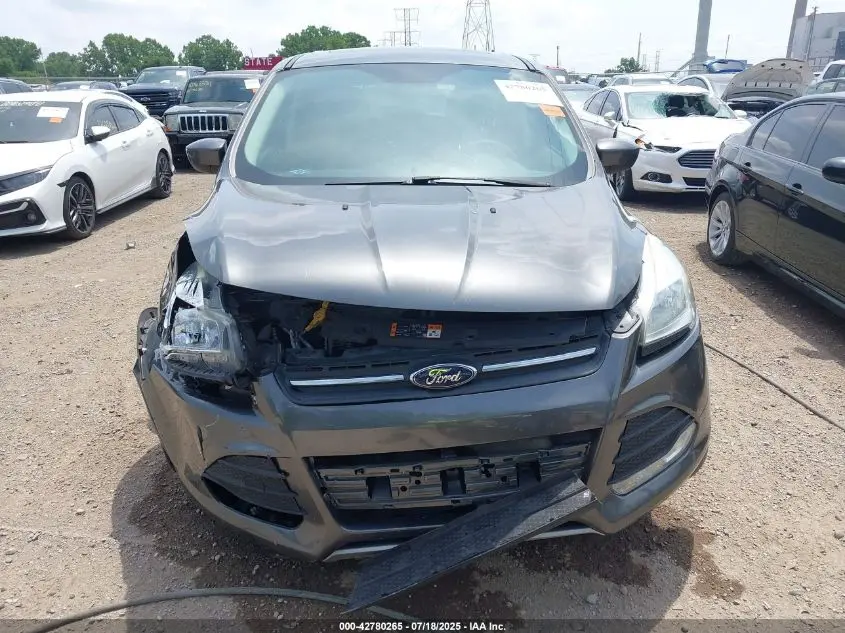 2016 FORD ESCAPE SE