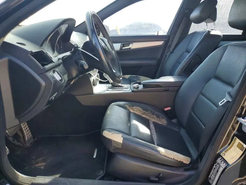 2011 MERCEDES-BENZ C 300  