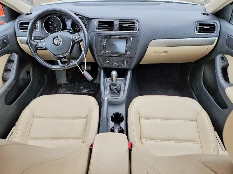 2018 VOLKSWAGEN JETTA SE  