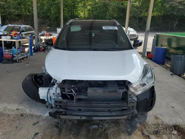 2019 NISSAN KICKS S  