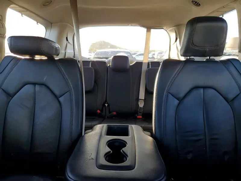 2017 CHRYSLER PACIFICA TOURING L  