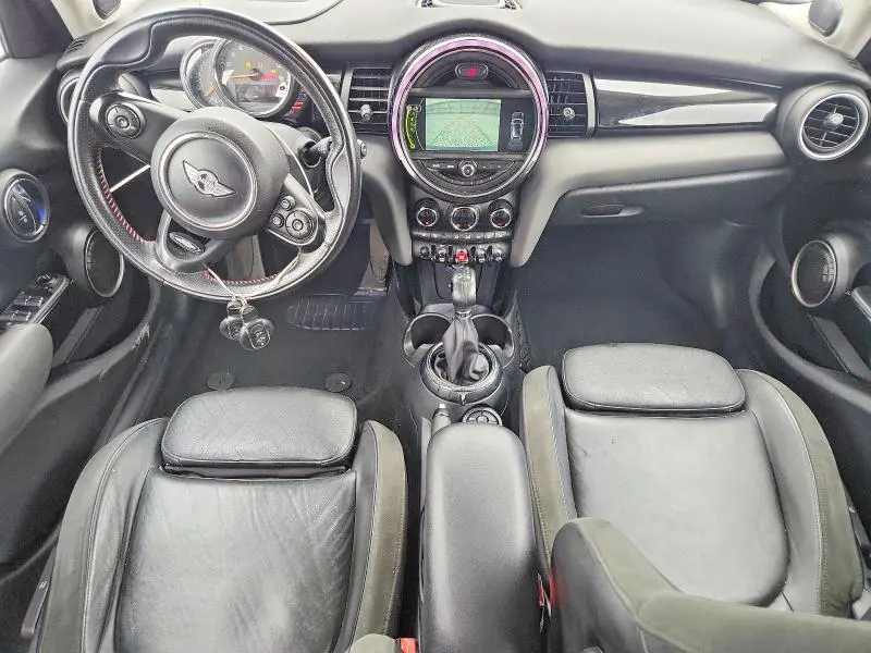 2015 MINI COOPER S  