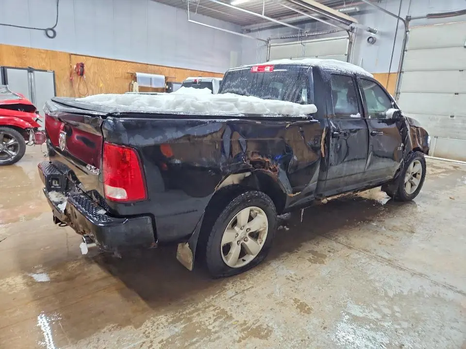 2013 RAM 1500 ST  