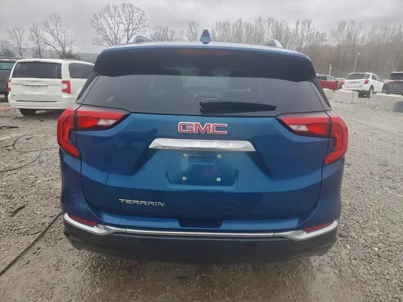 2021 GMC TERRAIN SLT  