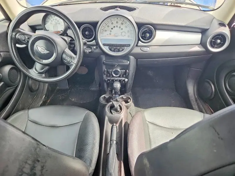 2013 MINI COOPER   