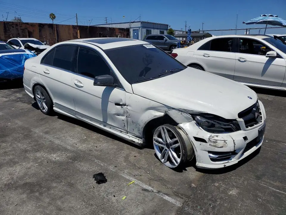 2012 MERCEDES-BENZ C 300 4MATIC  