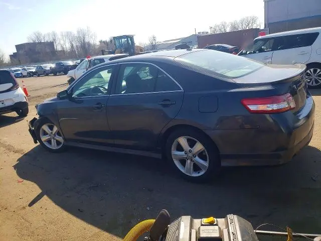 2010 TOYOTA CAMRY SE  