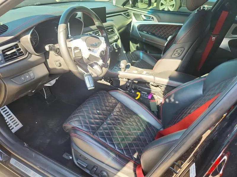 2023 GENESIS G70 3.3T STANDARD  