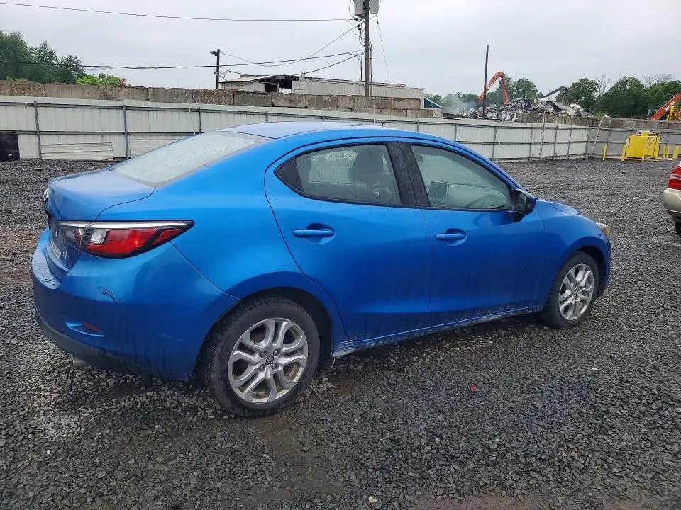 2018 TOYOTA YARIS IA BASE  
