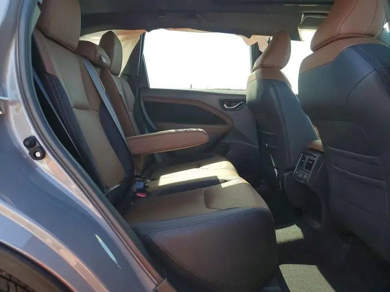 2025 SUBARU FORESTER TOURING  