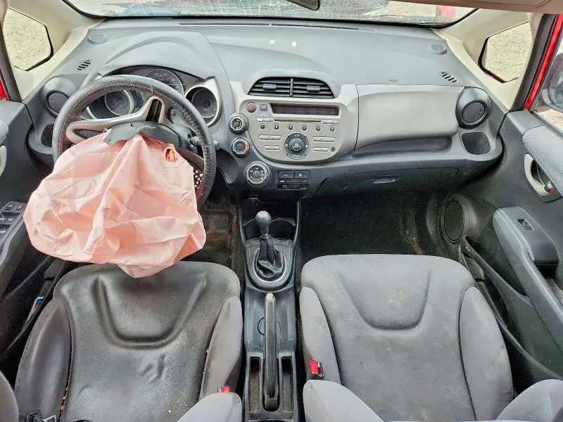 2013 HONDA FIT   