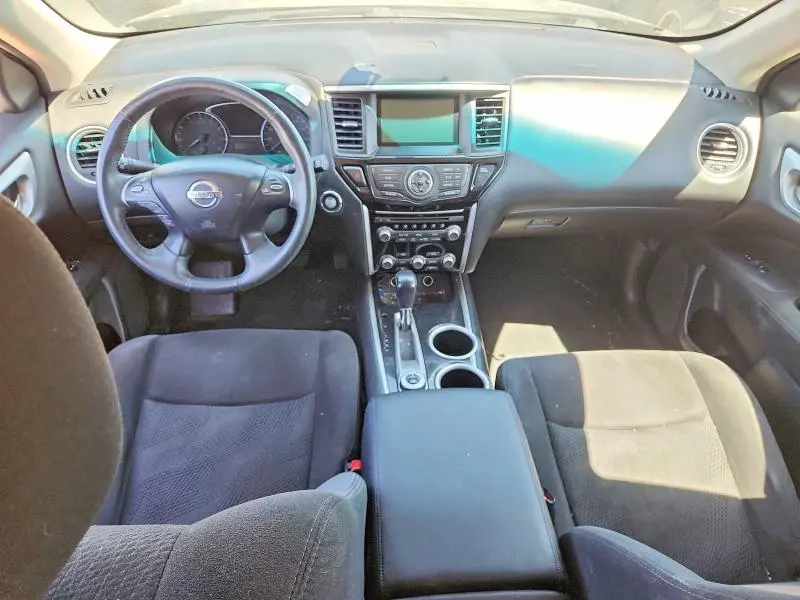 2015 NISSAN PATHFINDER SV  