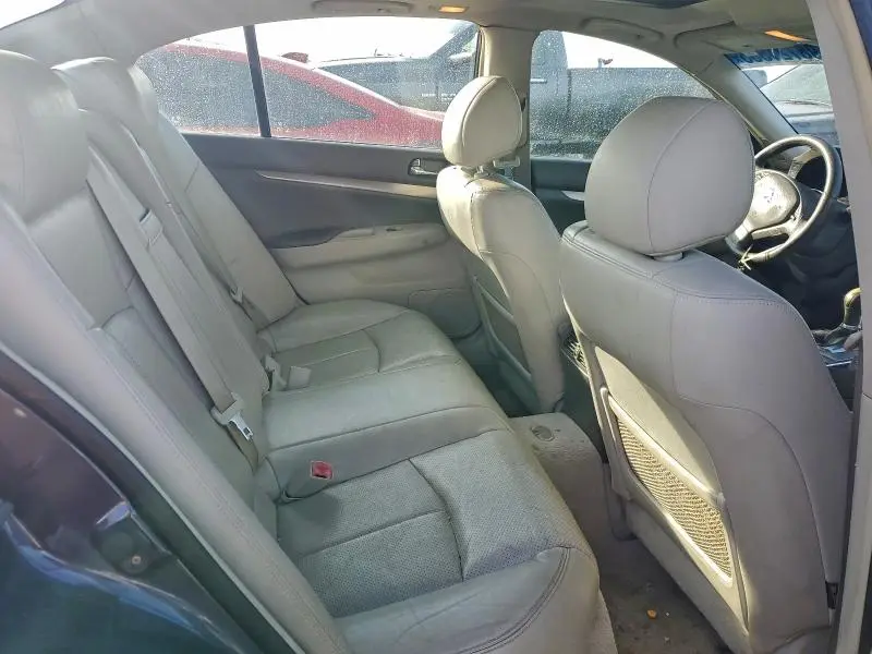 2010 INFINITI G37   