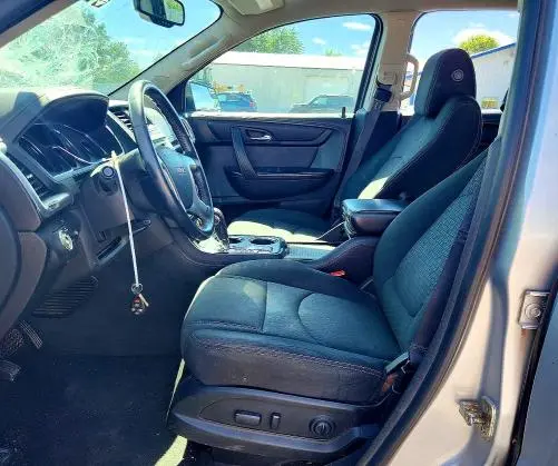 2013 GMC ACADIA SLE  
