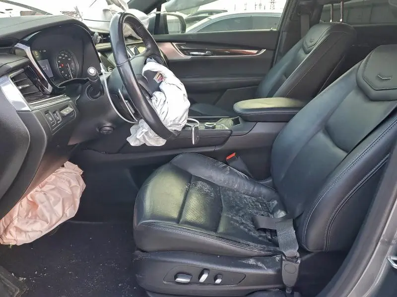 2021 CADILLAC XT6 SPORT  