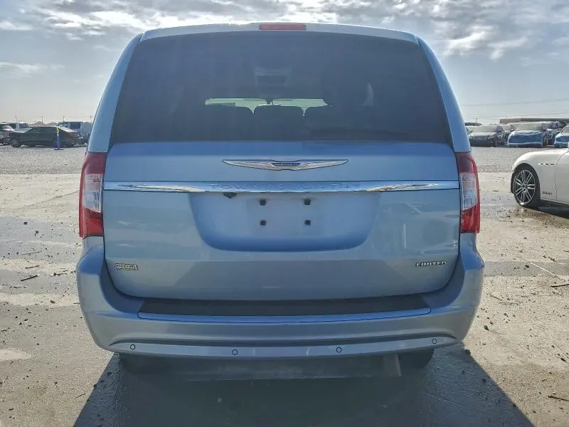 2013 CHRYSLER TOWN & COUNTRY LIMITED  