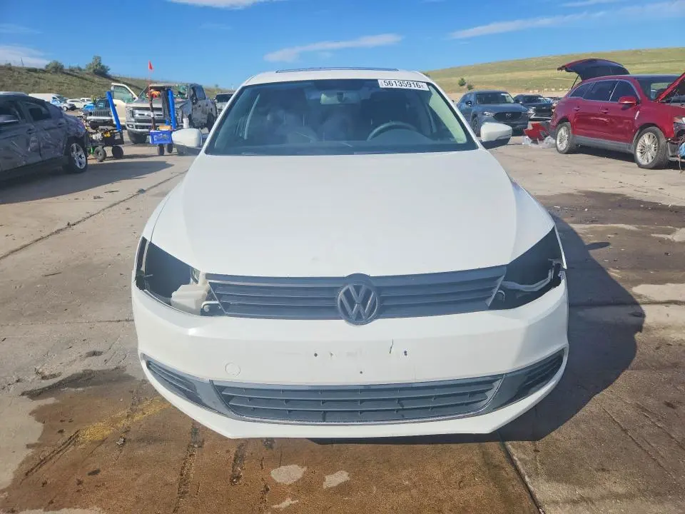 2014 VOLKSWAGEN JETTA SE  