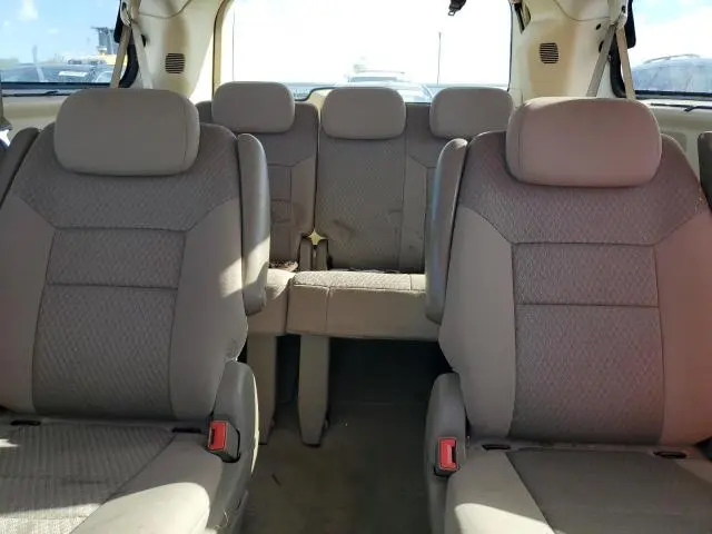 2010 CHRYSLER TOWN & COUNTRY TOURING  