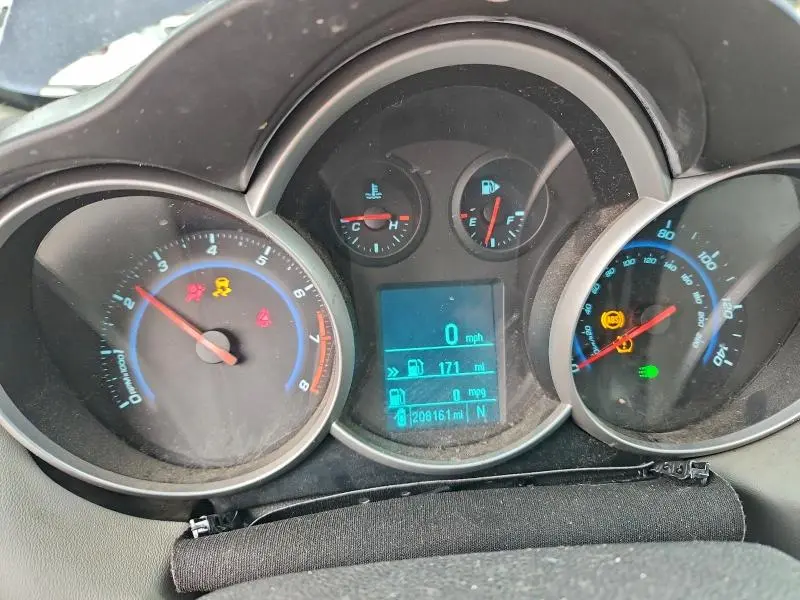 2012 CHEVROLET CRUZE LS  