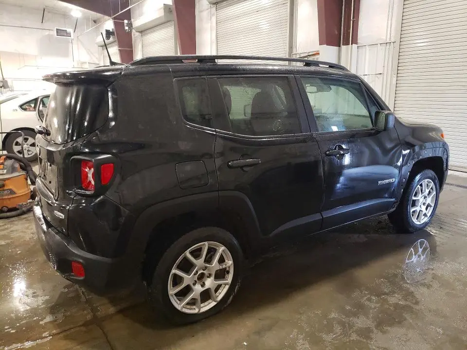 2022 JEEP RENEGADE LATITUDE  