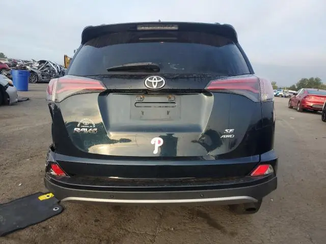 2017 TOYOTA RAV4 SE