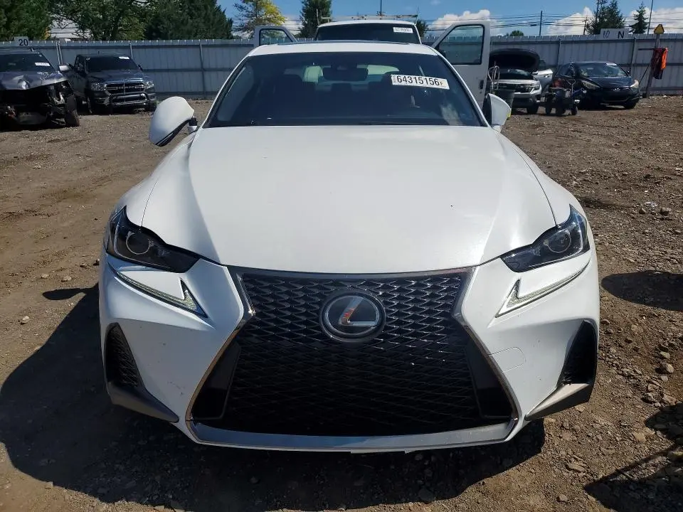 2017 LEXUS IS 200T  
