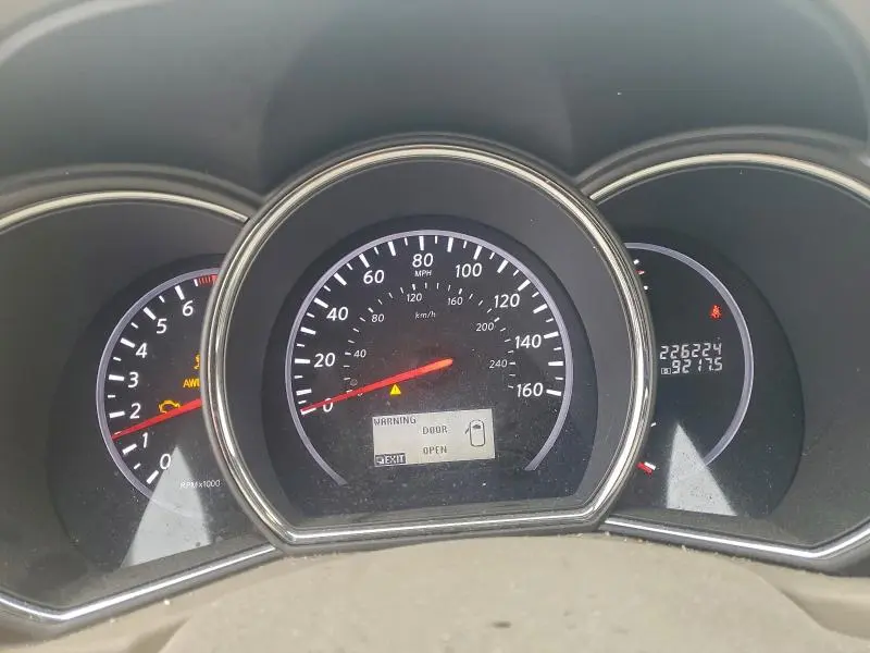 2012 NISSAN MURANO S  