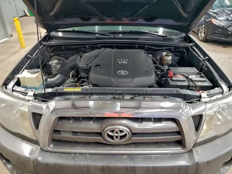 2010 TOYOTA TACOMA DOUBLE CAB  