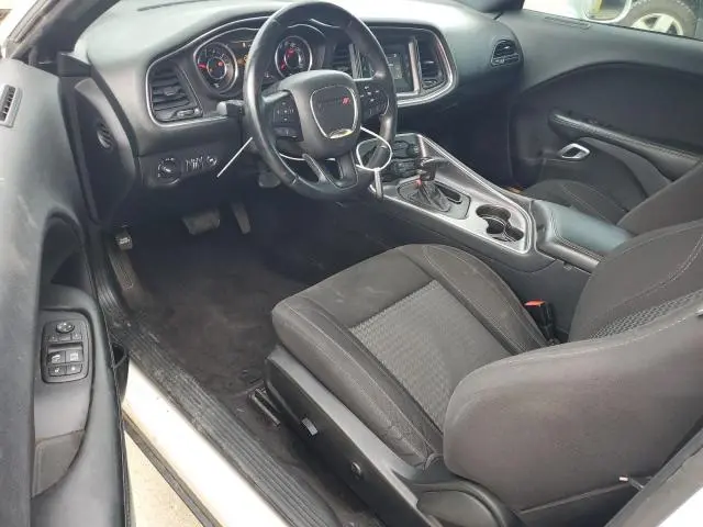 2015 DODGE CHALLENGER SXT  