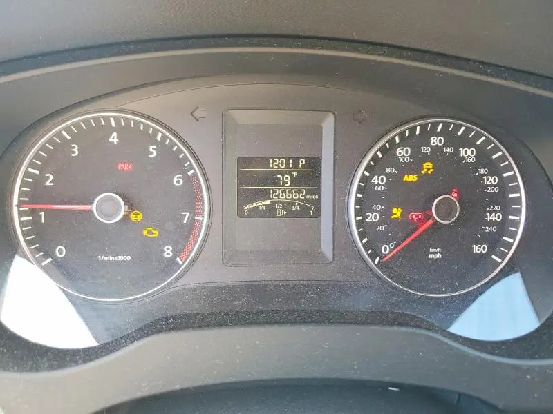 2014 VOLKSWAGEN JETTA SE  