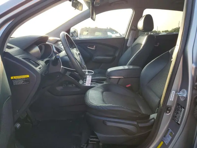 2011 HYUNDAI TUCSON GLS  
