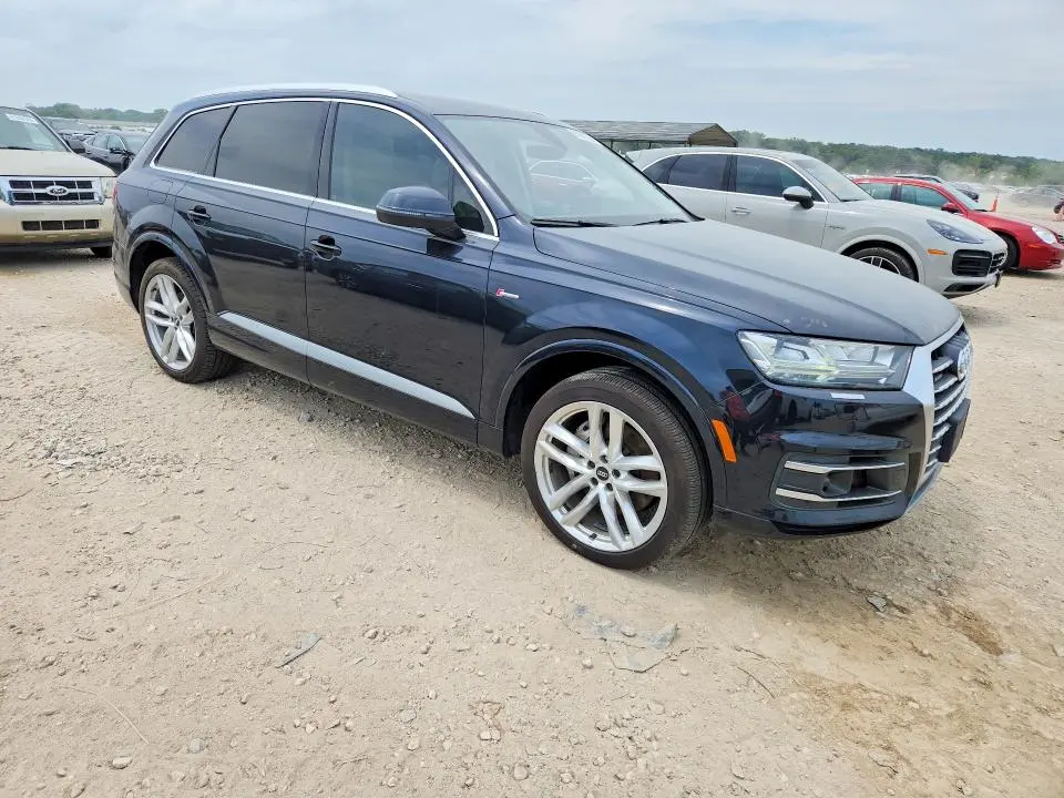 2017 AUDI Q7 PRESTIGE  