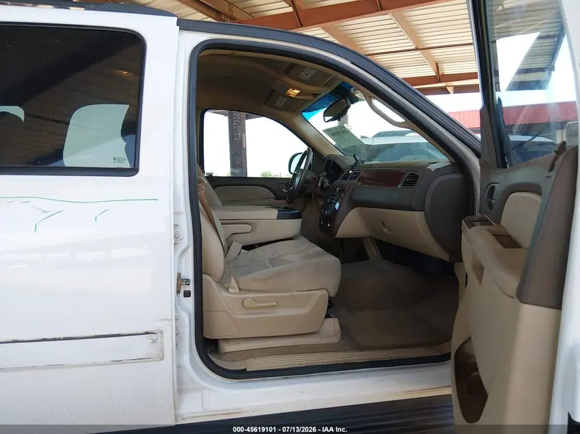 2013 CHEVROLET TAHOE LS