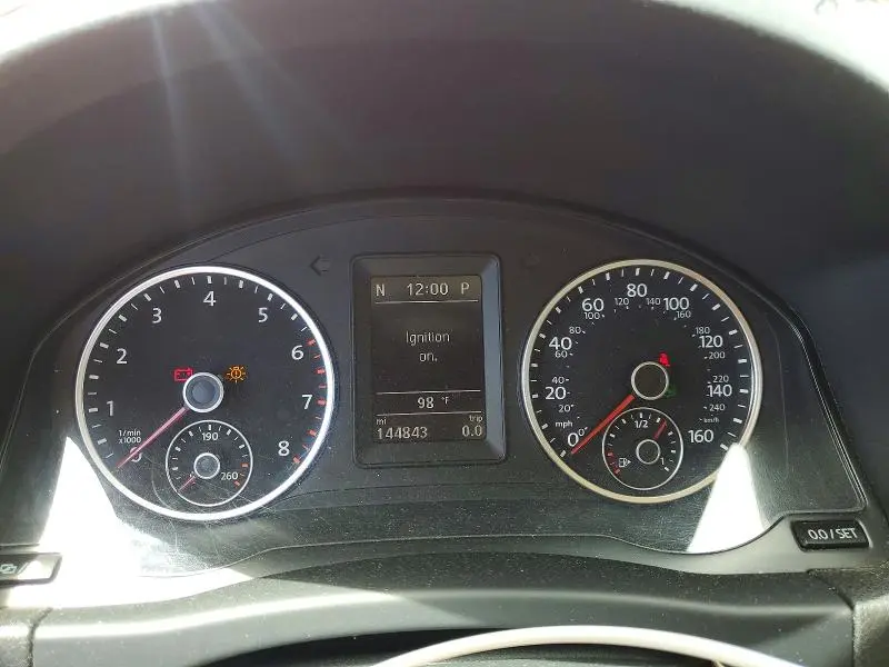 2016 VOLKSWAGEN TIGUAN S  