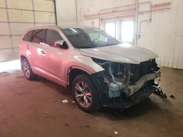 2014 TOYOTA HIGHLANDER LE  