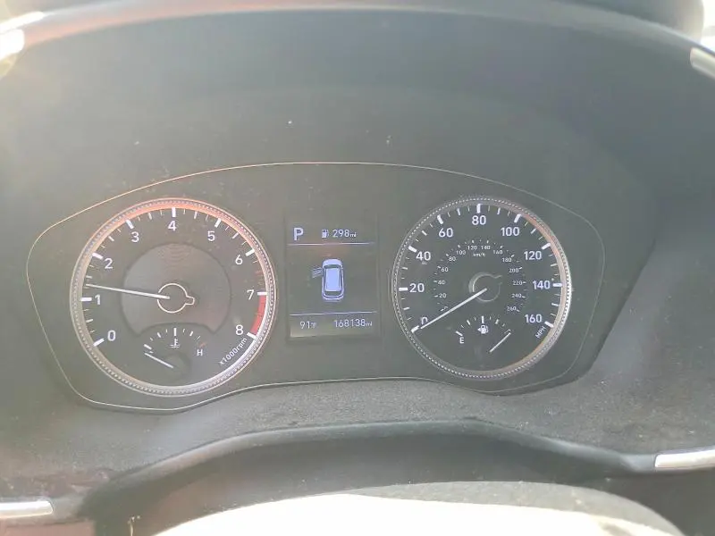 2019 HYUNDAI SANTA FE SE  