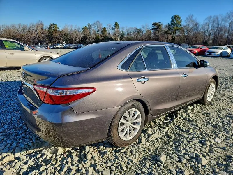 2015 TOYOTA CAMRY LE  
