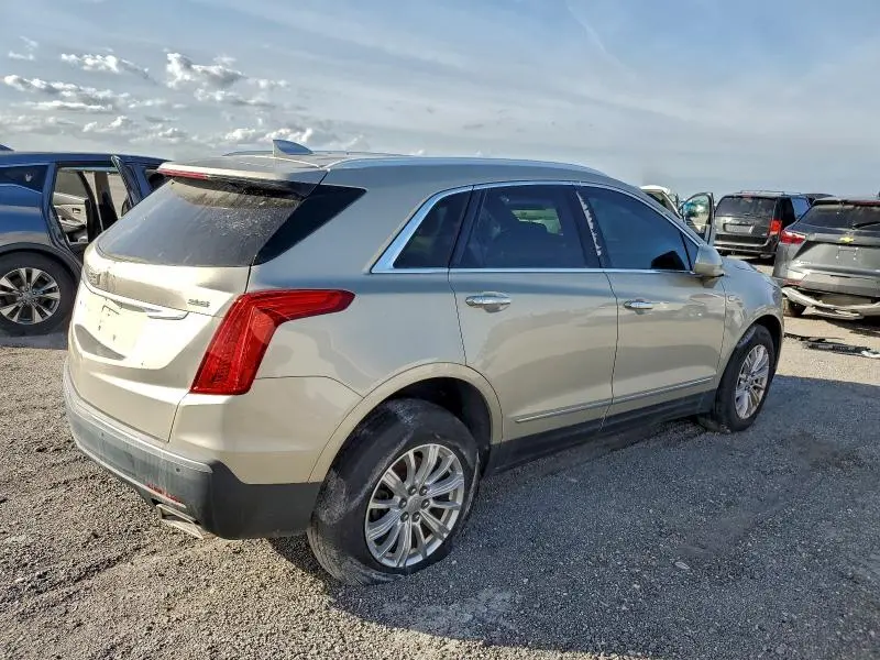 2017 CADILLAC XT5   