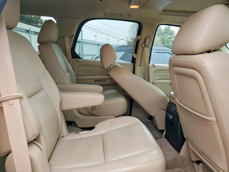 2014 CADILLAC ESCALADE PREMIUM  