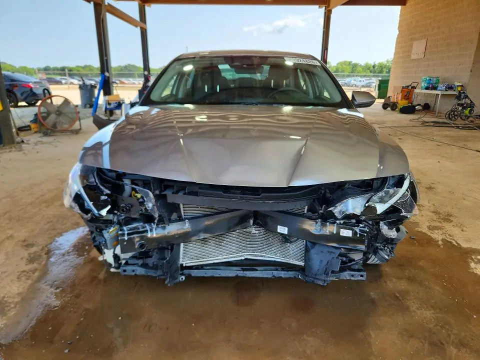 2022 HYUNDAI ELANTRA SE  