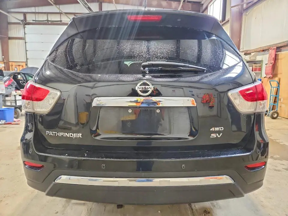 2015 NISSAN PATHFINDER S  