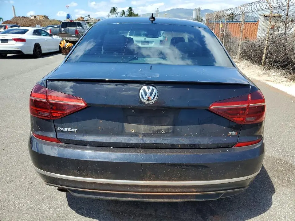 2018 VOLKSWAGEN PASSAT S  